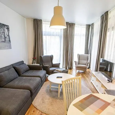 Comfortable In Prestigious Seaside Area Apartmán *