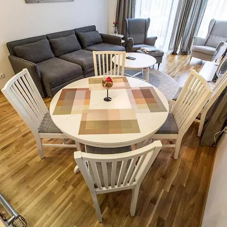 Apartment Comfortable In Prestigious Seaside Area Palanga