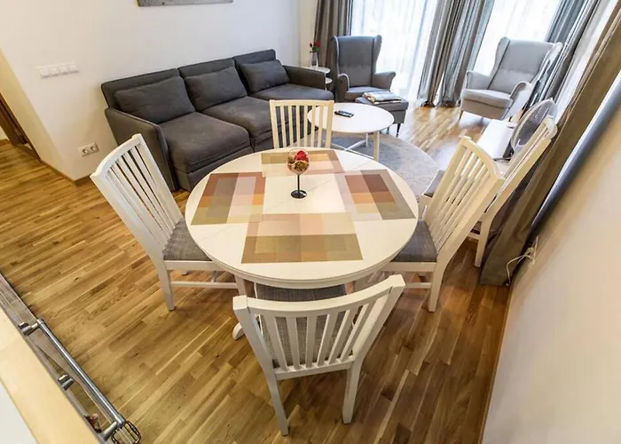 アパート Comfortable In Prestigious Seaside Area パランガ