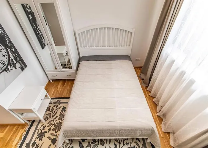 アパート Comfortable In Prestigious Seaside Area *