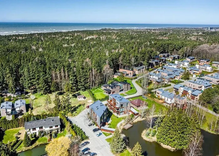 Apartment Comfortable In Prestigious Seaside Area *